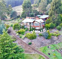 MAGICAL MOUNTAIN RETREAT - 20 mins to CBD and only 10 to MONA - Tourism Bookings