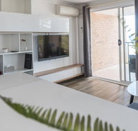 Manly Beachfront Apartment - Tourism Bookings