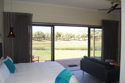 Manzanillo Grove Villa - Events Australia 0