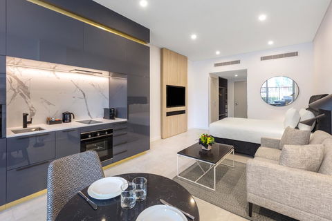 Meriton Suites Broadbeach - Accommodation Europe 2