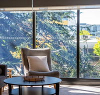 Midnight Apartments Accommodate Canberra - Tourism Bookings