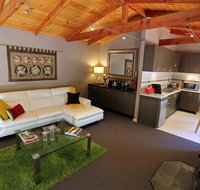 Mirkwood Forest Self-contained Spa Cottages - Events Australia