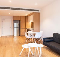 Modern Apartment in Darling Harbour - Tourism Bookings