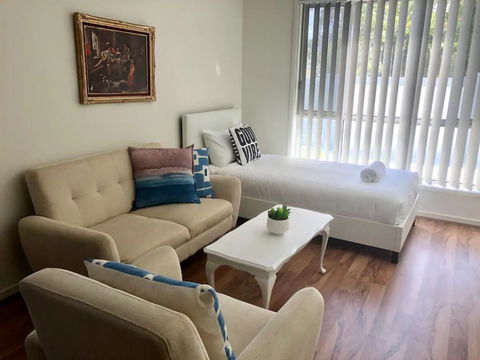 Modern Unit Near To Surfers Paradise - Events Australia 1