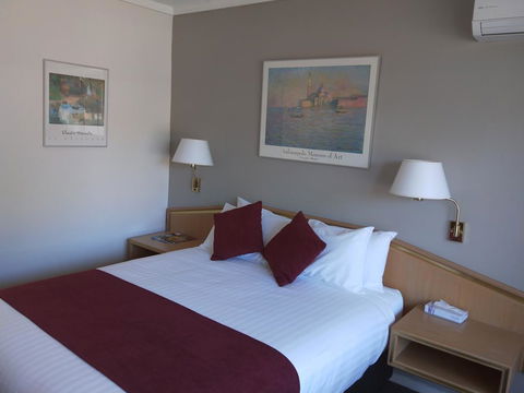 Moe Parklands Motel - Tourism Bookings 1