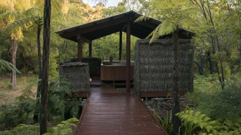 Mudstone Spa Retreat - Tourism Bookings 0
