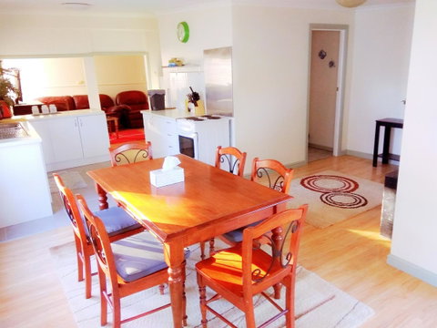 Forrest St Apartments - Tourism Bookings 7