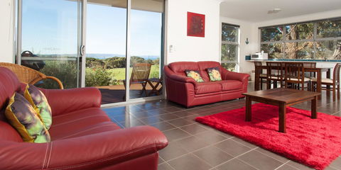 Cosy Corner Sea View Apartments - Events Australia 10