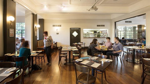 Captain Stirling Hotel - Events Australia 15