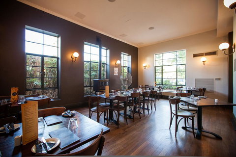 Captain Stirling Hotel - Events Australia 41