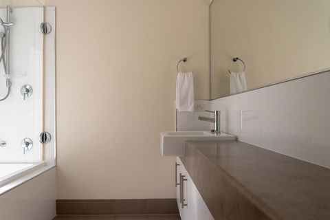 Cape Villas Dunsborough Unit 2 - Events Australia 10