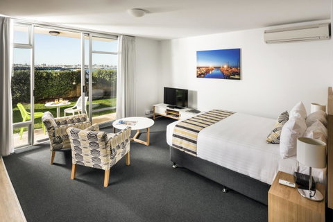Be. Fremantle - Tourism Bookings 5