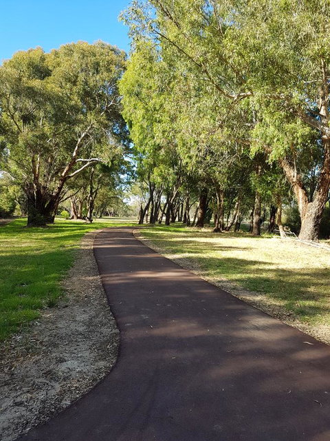 Jacaranda Hideaway Bed & Breakfast - Tourism Bookings 21