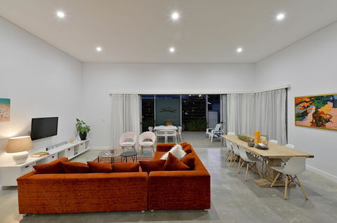 Sandpiper Retreat - Events Australia 16