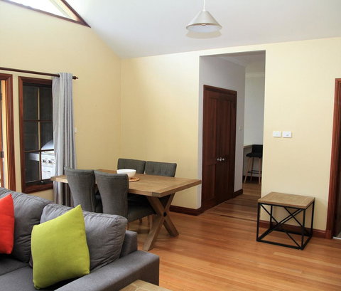 Riverglen Chalets - Events Australia 16