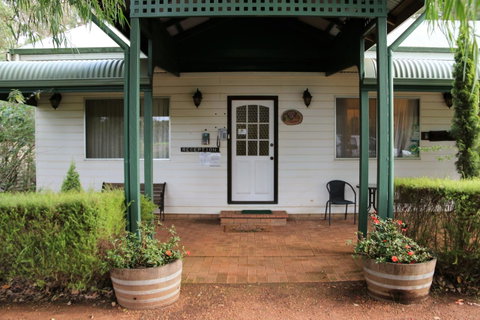Treenbrook Cottages - Tourism Bookings 7