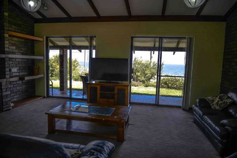 Geraldton Holliday Villas - Events Australia 10