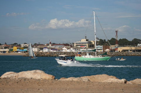 Geraldton Holliday Villas - Events Australia 0
