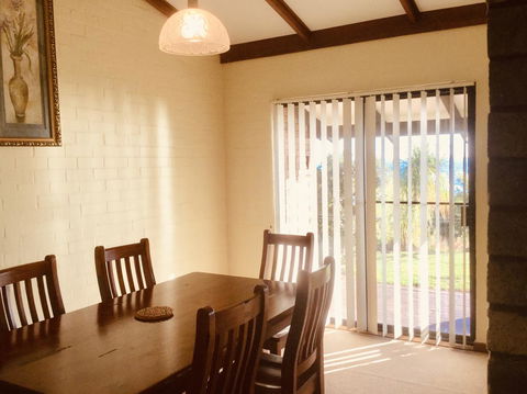 Geraldton Holliday Villas - Events Australia 29