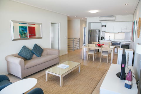 Nesuto Geraldton - Events Australia 17