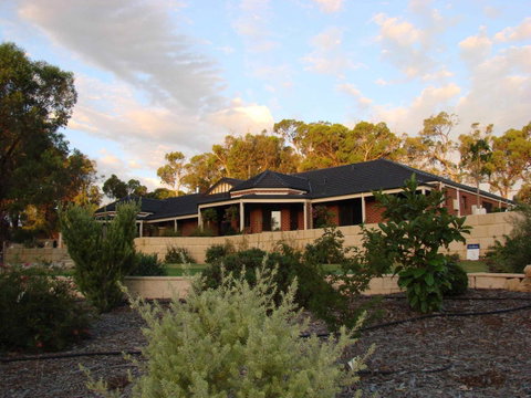 Seatrees Accommodation - Tourism Bookings 16