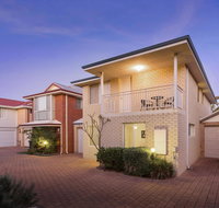 Cooper Street - Tourism Bookings