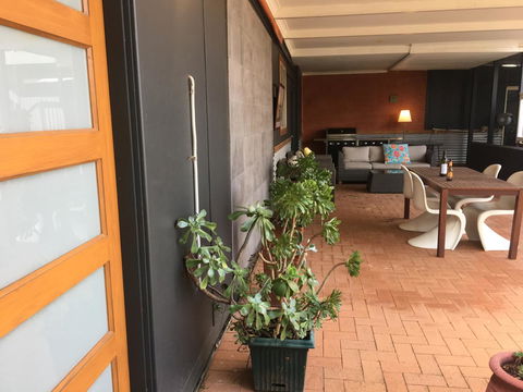 Esperance Central Accommodation - Events Australia 21