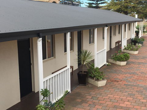 Esperance Central Accommodation - Events Australia 16