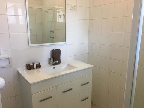 Esperance Central Accommodation - Events Australia 10