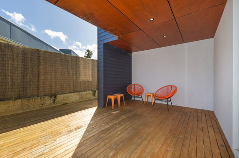 Sunset Place Apartments - Events Australia 1