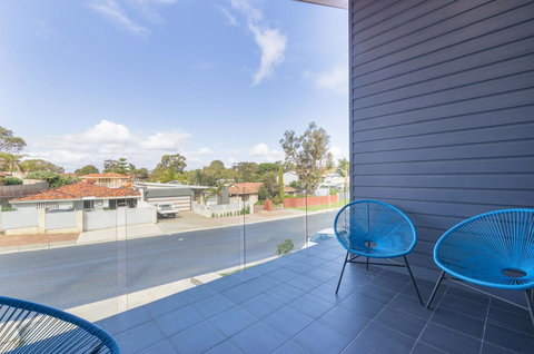Sunset Place Apartments - Events Australia 38