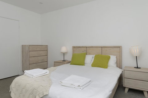 Sunset Place Apartments - Events Australia 24