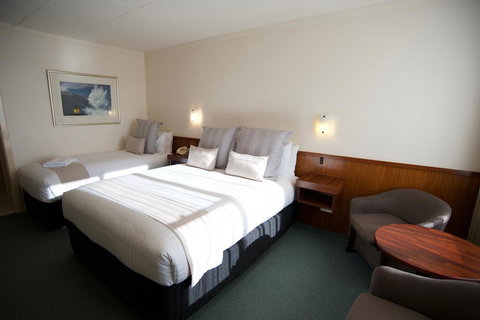 SureStay Hotel By Best Western The Clarence On Melville - Events Australia 7