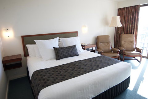 SureStay Hotel By Best Western The Clarence On Melville - Events Australia 24