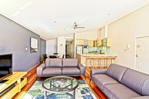 Central Avenue Apartments - Events Australia 13