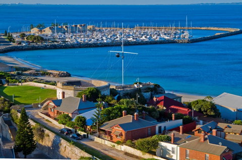 Oceanside 8 - Tourism Bookings 28