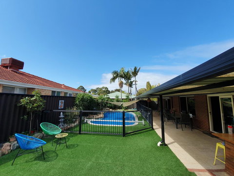 The Entertainer - Events Australia 3