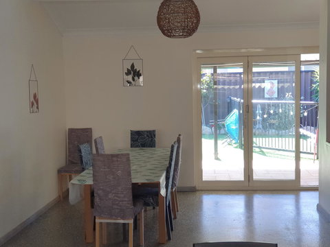 The Entertainer - Events Australia 12