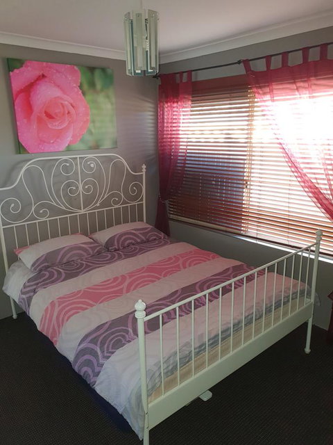 The Entertainer - Events Australia 15