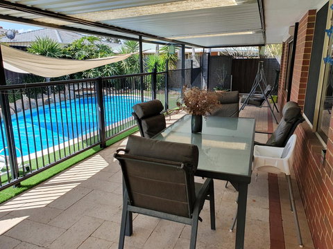 The Entertainer - Events Australia 4