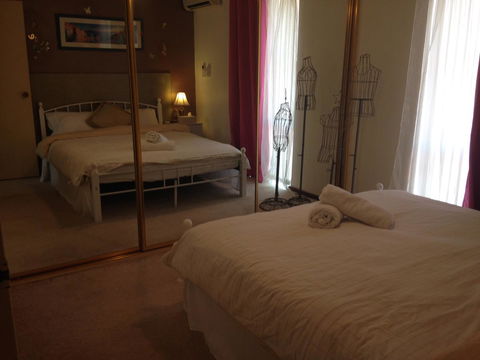 â˜… Stylish Family Home! â˜… - Events Australia 9