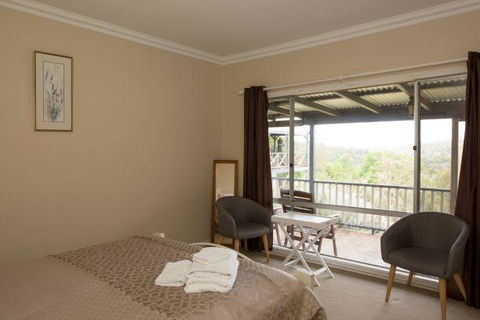 Yvonnes Rest Holiday Home - Events Australia 4