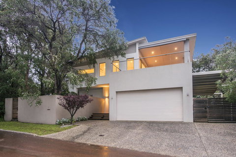 Calm Waters - Events Australia 1