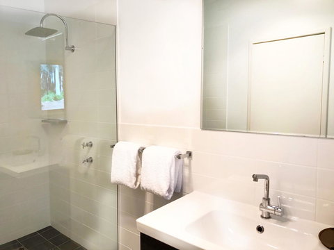 For The Birds Yallingup - Events Australia 11