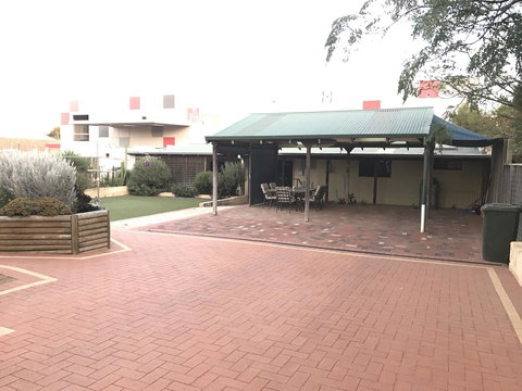 Sabai Accommodation - Events Australia 15