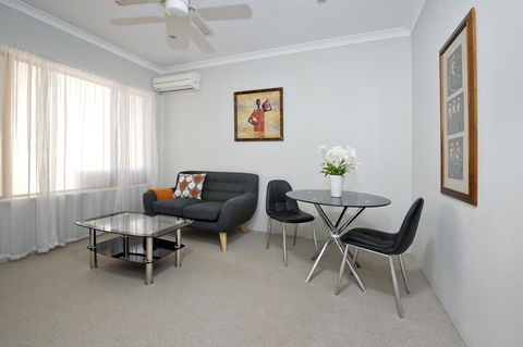 Vintages Accommodation - Events Australia 22