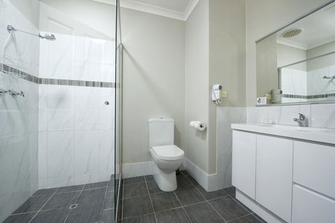 Vintages Accommodation - Events Australia 42