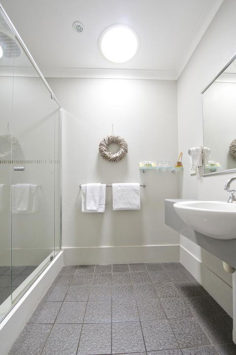 Vintages Accommodation - Events Australia 33