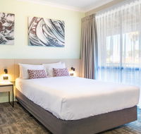 Nightcap at Wanneroo Tavern - Tourism Bookings