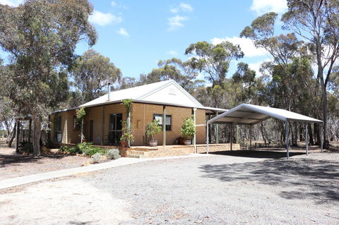 Kendenup Cottages And Lodge - Events Australia 23